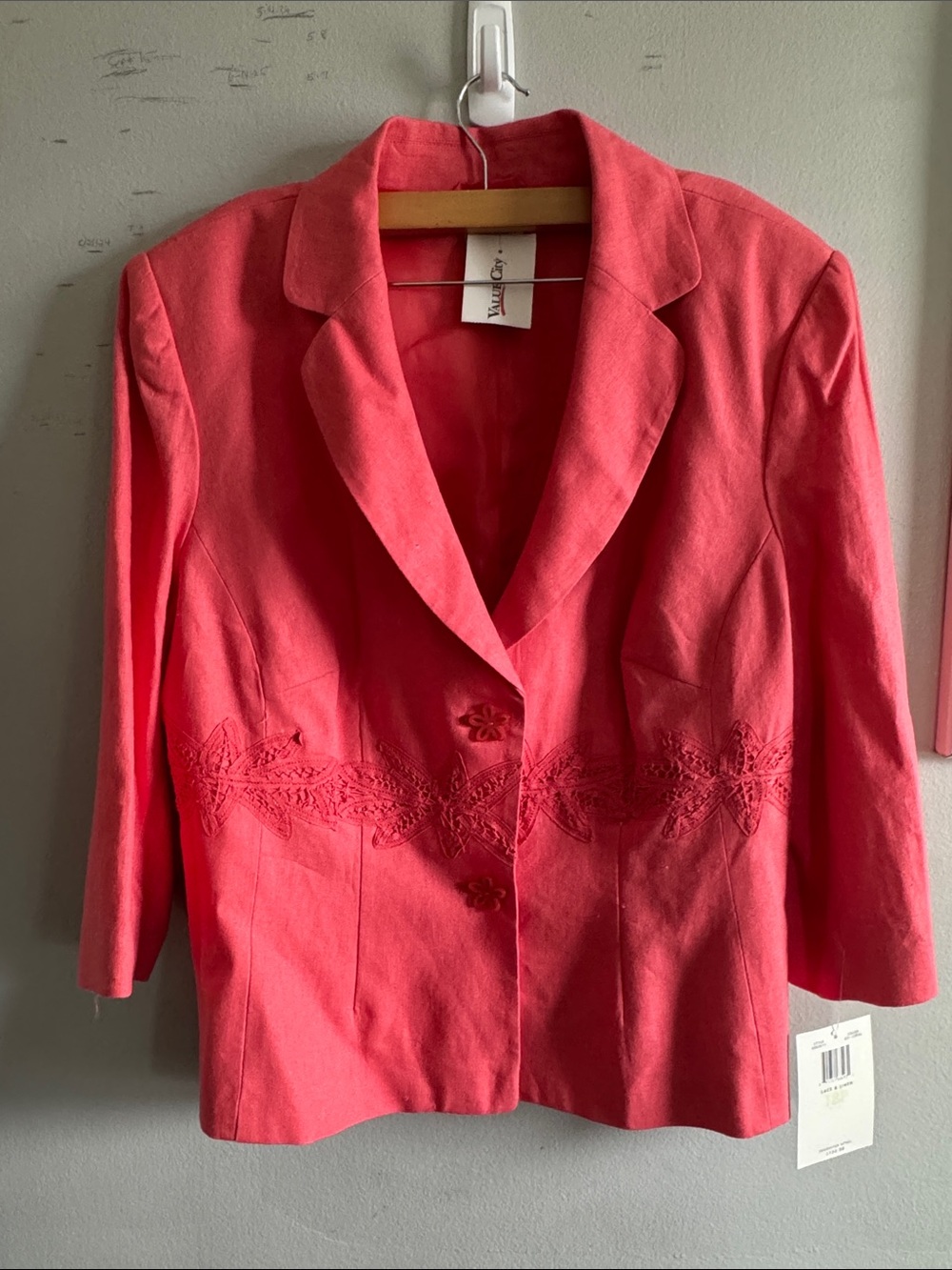 Vintage-Style Emma James Lace and Linen two button coral blazer NWT 18 WP